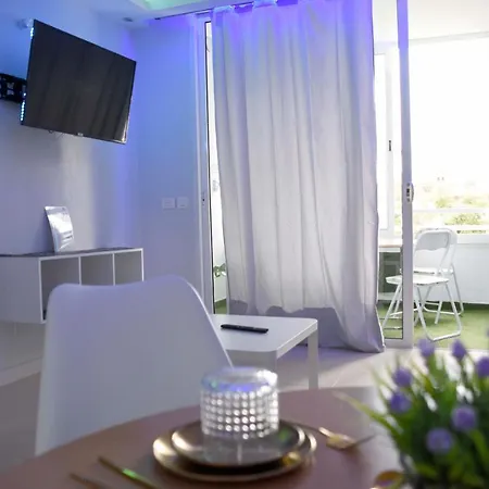 Daire Modern One Bedroom Golf Del Sur Piscina Green Park San Miguel de Abona